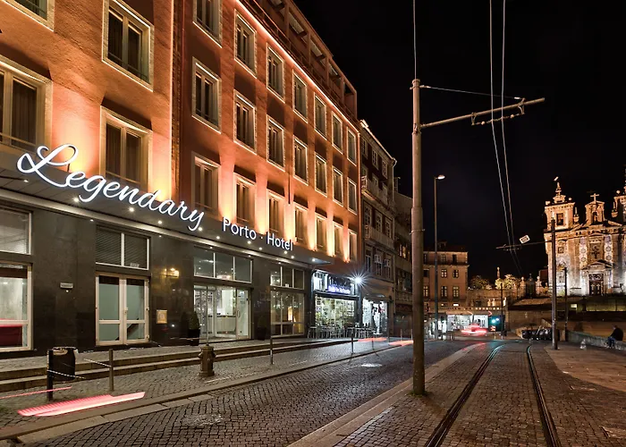 Cheap hotel: Legendary Porto Hotel