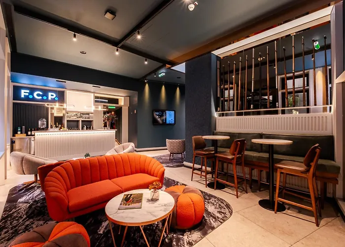 Zentrales Hotel: Axis Porto Club Aliados